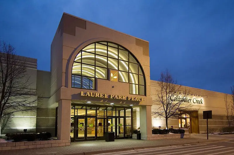 Laurel Park Place Mall