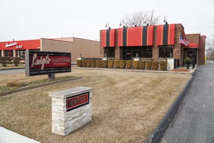 Luigi’s Trattoria Pizzeria - Livonia Restaurants