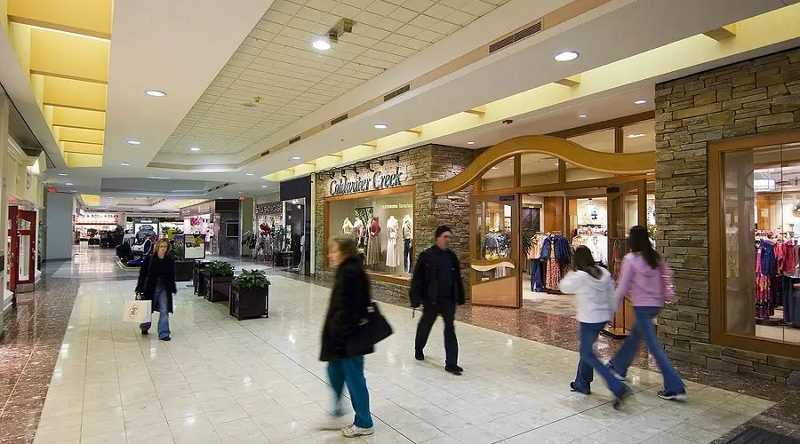 Laurel Park Place mall Livonia
